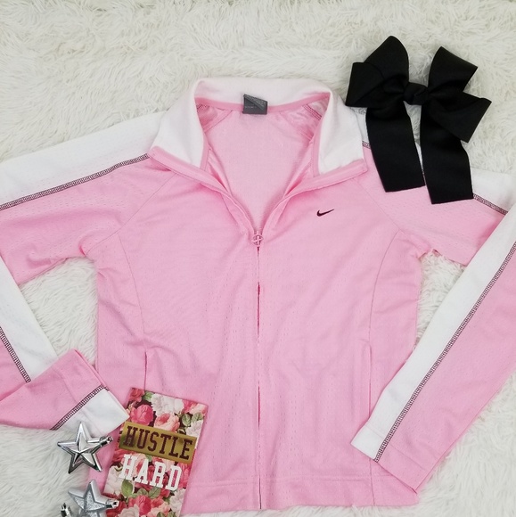 light pink and white nike windbreaker
